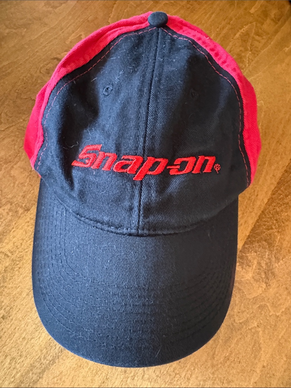 Snap-on Black & Red Embroidered Logo Tribal Design Baseball Cap